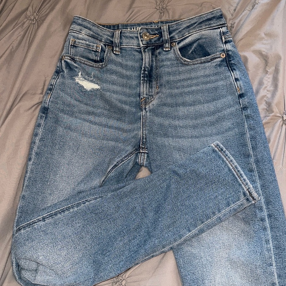 American Eagle Size 000 Mom Jean